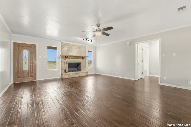 124 Home Pl, Adkins, TX 78101 - #3