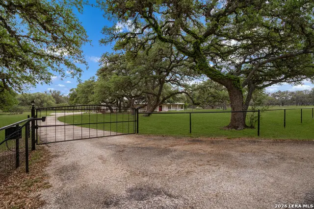 204 Savannah Jon Blvd, Boerne, TX 78015 - #2