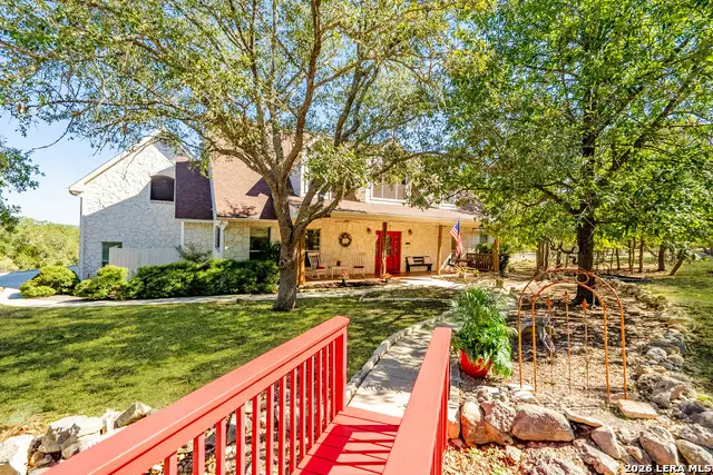 560 Winding, New Braunfels, TX 78132 - #3