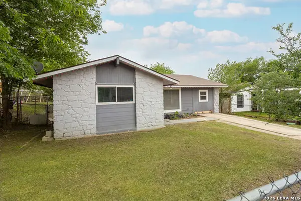 5302 War Cloud Dr, San Antonio, TX 78242