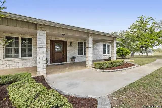 1464 Saddle Club Dr, Kerrville, TX 78028 - #1