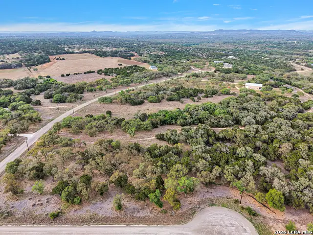 29 Clearwater Canyon Rd, Bandera, TX 78003 - #1