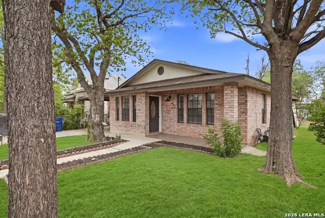 425 Sandmeyer St, San Antonio, TX 78208 - #2