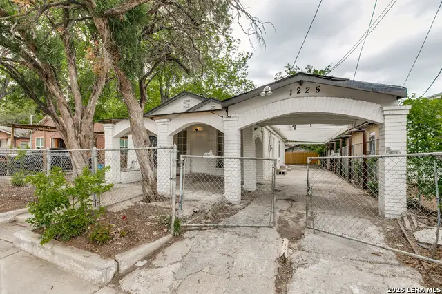 1225 Saltillo, San Antonio, TX 78207 - #1