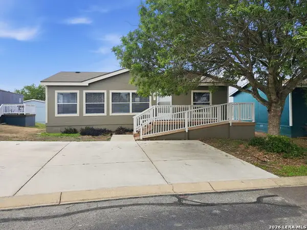 5123 Vista Fairway, San Antonio, TX 78244