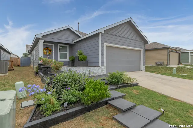 4223 Osmosis Dr, San Antonio, TX 78223 - #2