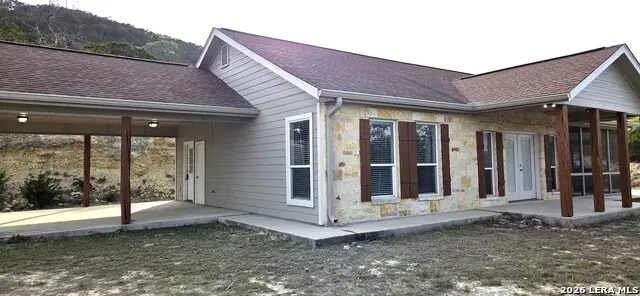 295 N Polly Peak Dr, Bandera, TX 78003 - #1