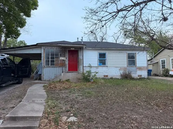 705 Cravens Ave, San Antonio, TX 78223