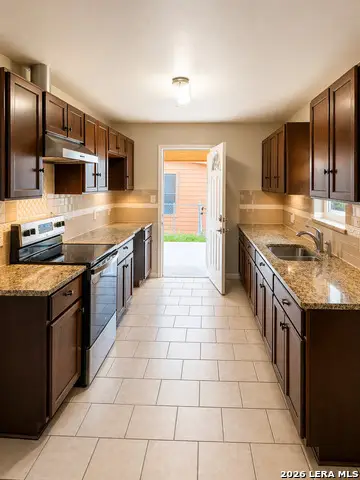 414 E Palfrey St, San Antonio, TX 78223