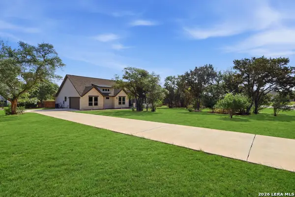 860 Rayner Ranch, Spring Branch, TX 78070