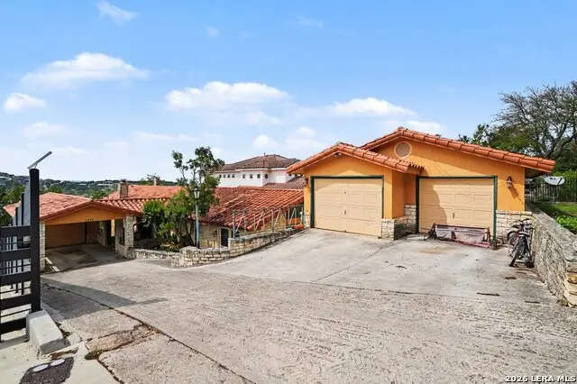 1010 Village Shore Dr, Canyon Lake, TX 78133 - #2