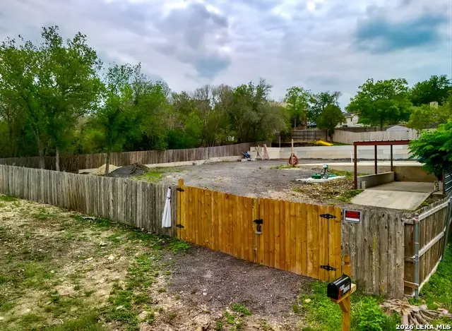 6514 Gilder, San Antonio, TX 78233 - #2