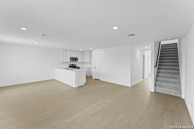 12727 Kathleen St, Saint Hedwig, TX 78152 - #3