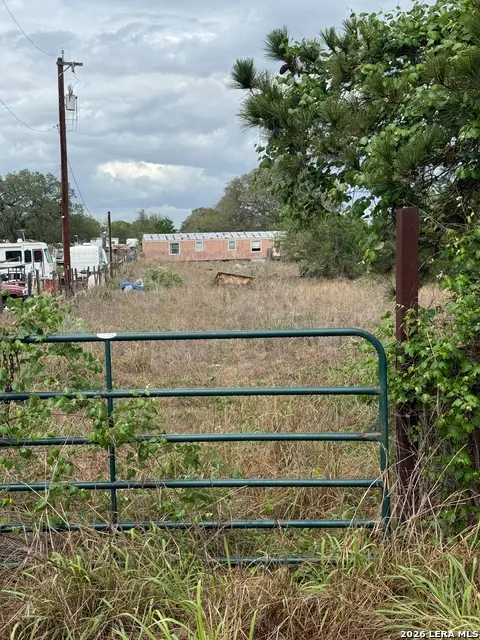 3043 Owenwood Dr, San Antonio, TX 78264 - #2