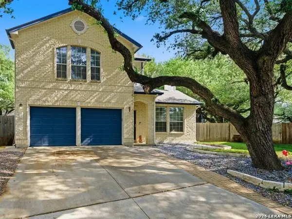 6207 Stable Creek Dr, San Antonio, TX 78249
