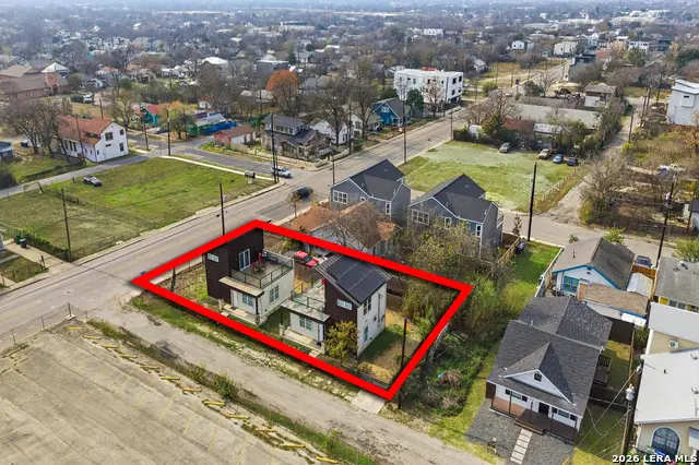 911 Iowa, San Antonio, TX 78203 - #3