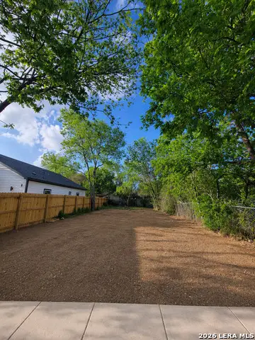 101 Calles, San Antonio, TX 78207