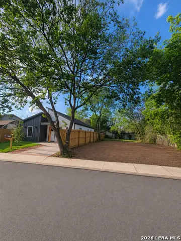 101 Calles, San Antonio, TX 78207 - #3