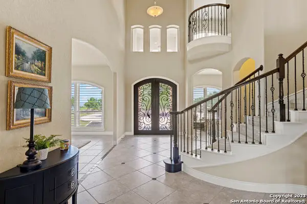 138 Scarlet Ct, Canyon Lake, TX 78133