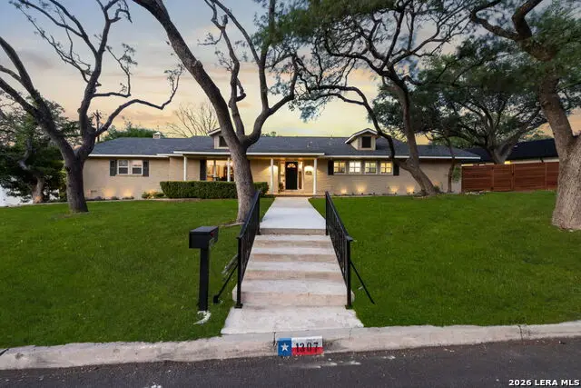 1307 Mount Vieja Dr, San Antonio, TX 78213 - #3