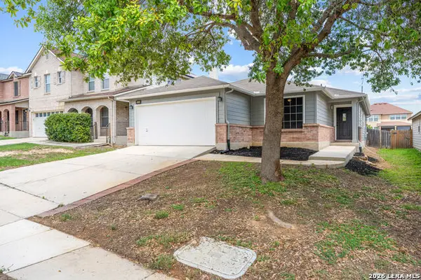 1402 Hunters Plane, San Antonio, TX 78245