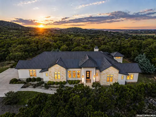 3806 Smithson Ridge Rd, San Antonio, TX 78261