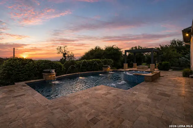 3806 Smithson Ridge Rd, San Antonio, TX 78261 - #2