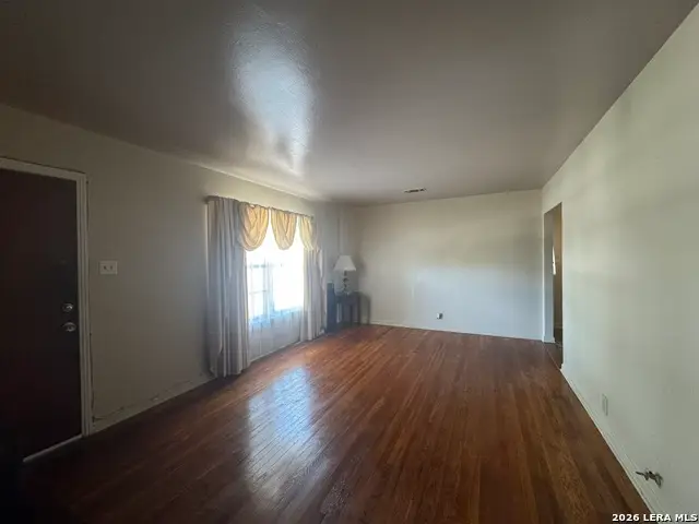 131 Danny Clay Dr, San Antonio, TX 78228 - #3