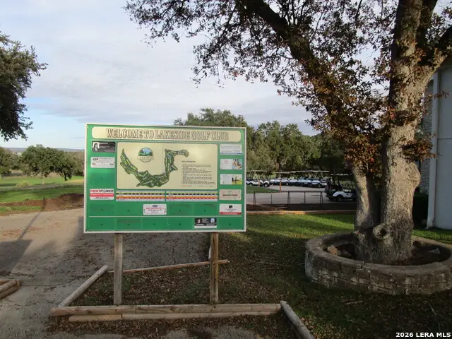 421 Watts #UNIT B4, Canyon Lake, TX 78133 - #2