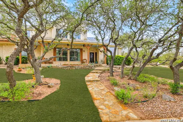 3605 Running Spgs, San Antonio, TX 78261