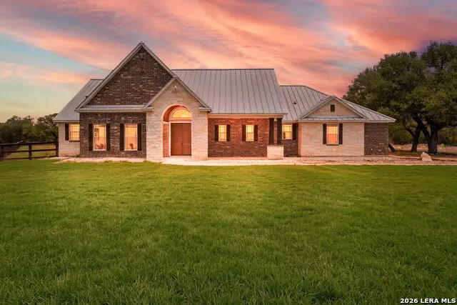 815 Serene Waters, Spring Branch, TX 78070 - #1