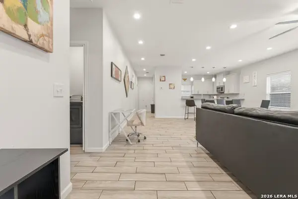 128 Sharer St, San Antonio, TX 78208