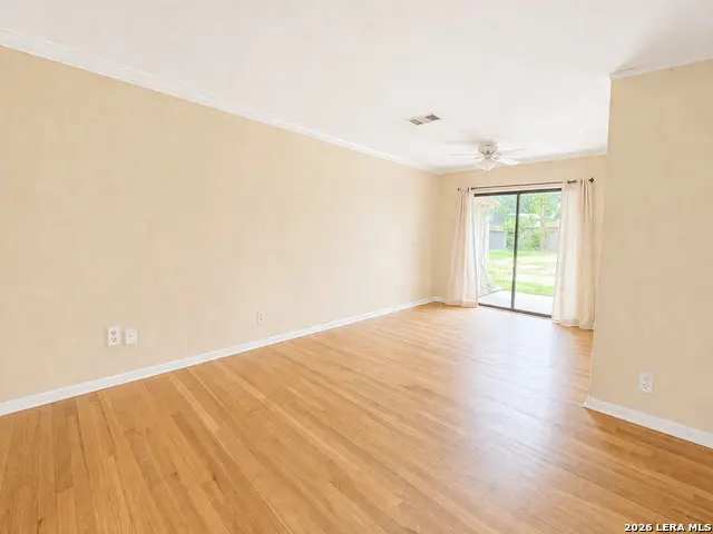 359 Barbara Dr, San Antonio, TX 78216 - #3