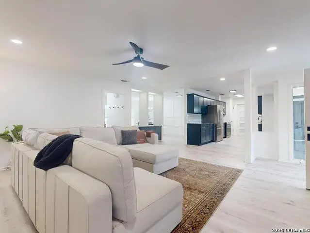 215 Trafalgar Rd, San Antonio, TX 78216 - #2