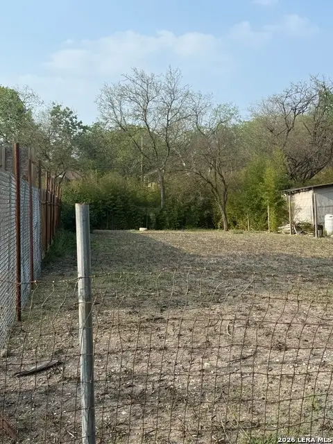 3107 Saunders Ave, San Antonio, TX 78207