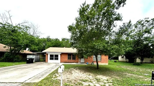 809 Florence St, Castroville, TX 78009 - #2