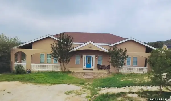 180 County Road 2750, Mico, TX 78056