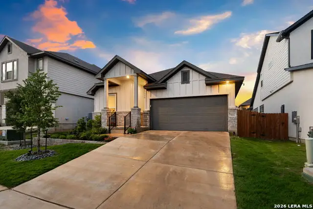 1612 Seekat Dr, New Braunfels, TX 78132 - #2