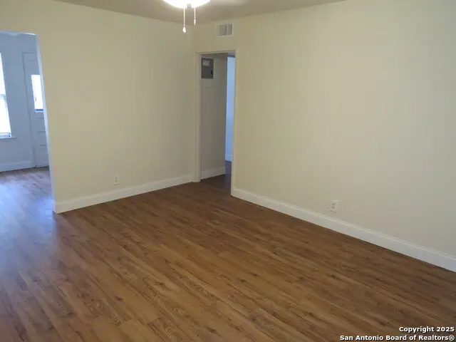 419 Anton Dr, San Antonio, TX 78223 - #2