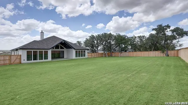 451 Falcon Cv, Castroville, TX 78009 - #2
