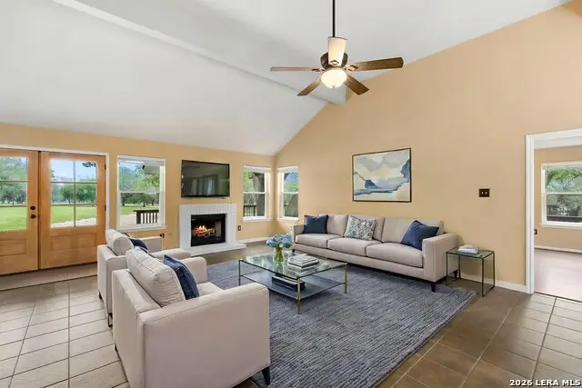 628 Sunshine Mdw, Adkins, TX 78101 - #1