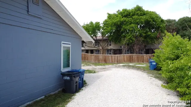 1007 El Paso St, San Antonio, TX 78207 - #2