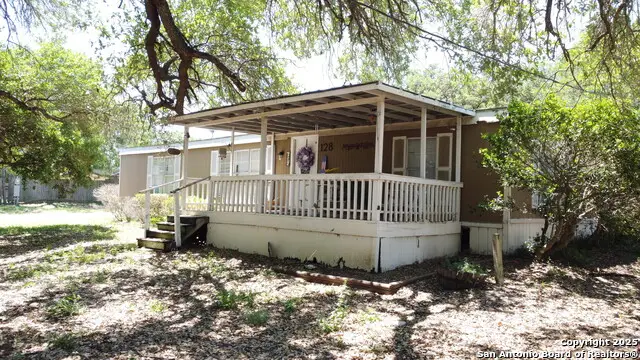 128 Winship Rd, Pleasanton, TX 78064 - #1