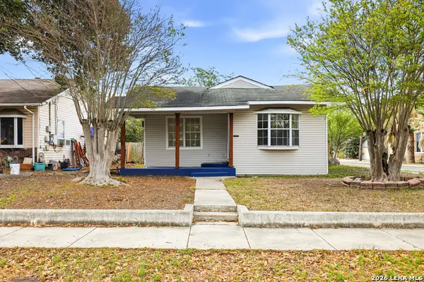 736 W Elsmere Pl, San Antonio, TX 78212