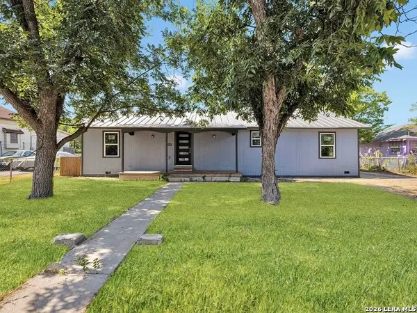 1126 W Lullwood, San Antonio, TX 78201