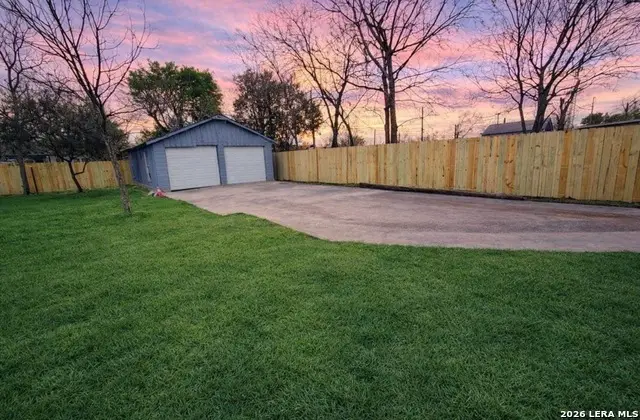 1126 W Lullwood, San Antonio, TX 78201 - #2