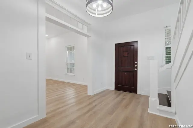 302 Topeka, San Antonio, TX 78210 - #2