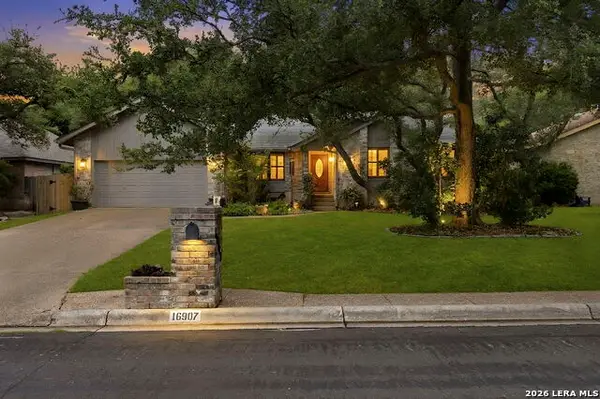 16907 Hidden Timber Wood, San Antonio, TX 78248