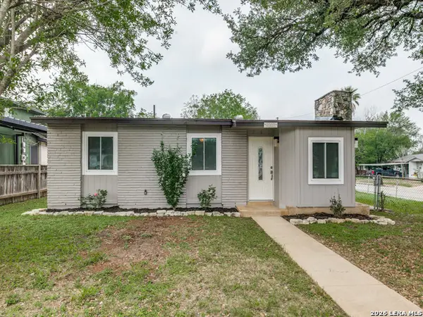 9203 Brink Ln, San Antonio, TX 78221