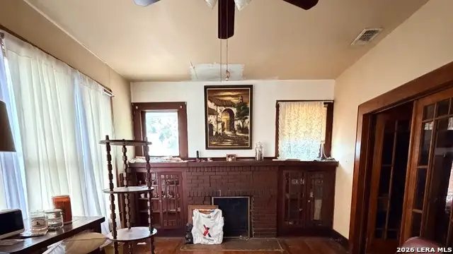 501 Indiana, San Antonio, TX 78210 - #2